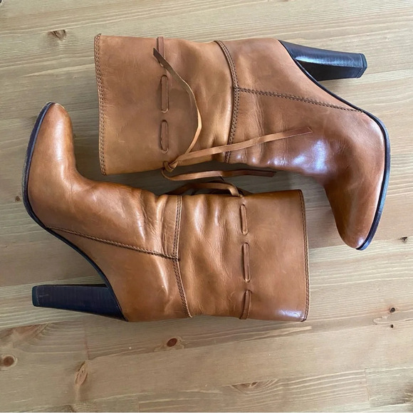Hana Mackler Cognac 100% Genuine Leather Ankle Boots 8 AA Narrow VTG 80s 4” Heel - Picture 5 of 13
